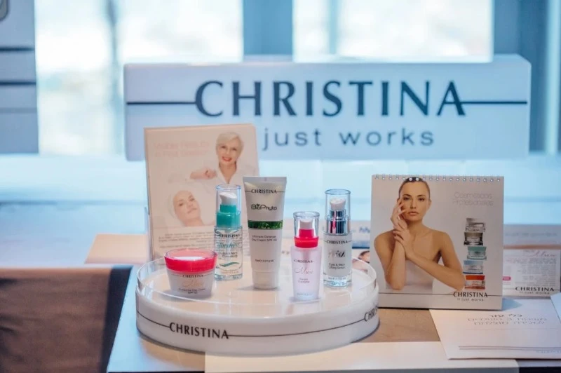 косметика Christina